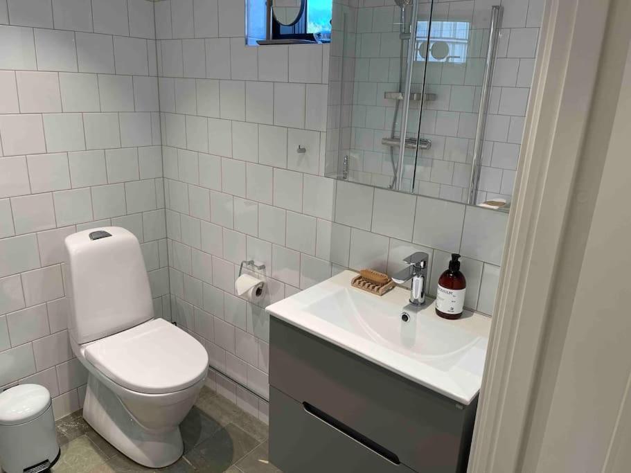 Vila Mini House Gribbylund Exteriér fotografie